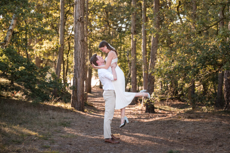 Lloyd en Sarah - verlovingsshoot in Drenthe