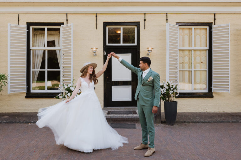 Joop en Janine - Fotoshoot - Trouwen bij landgoed Lemferdinge